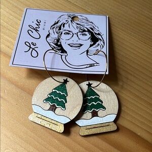 Le Chic Snow Globe Earrings